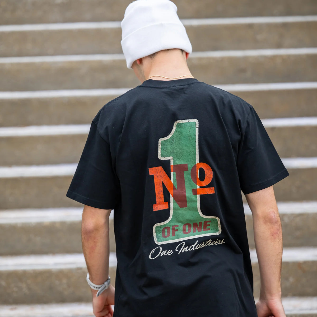 Polera One Industries 1 Of One Lifestyle Negro