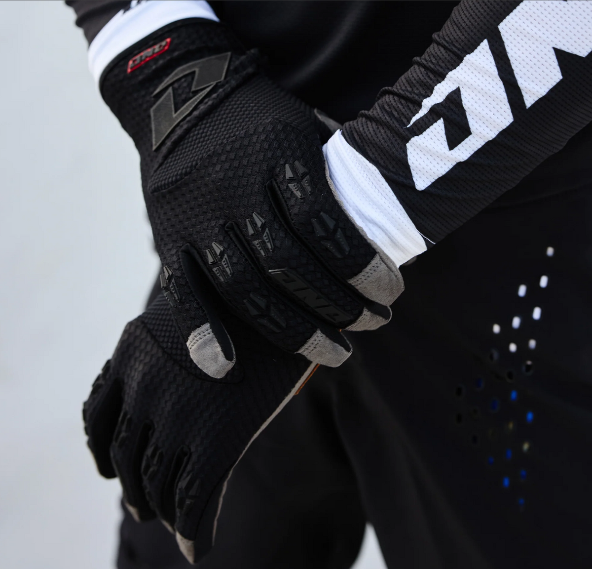 Guantes Moto One Industries X197 Core Motocross Enduro