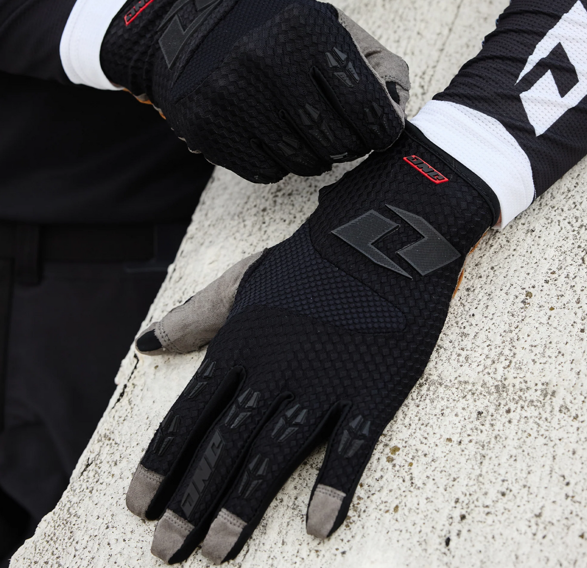 Guantes Moto One Industries X197 Core Motocross Enduro
