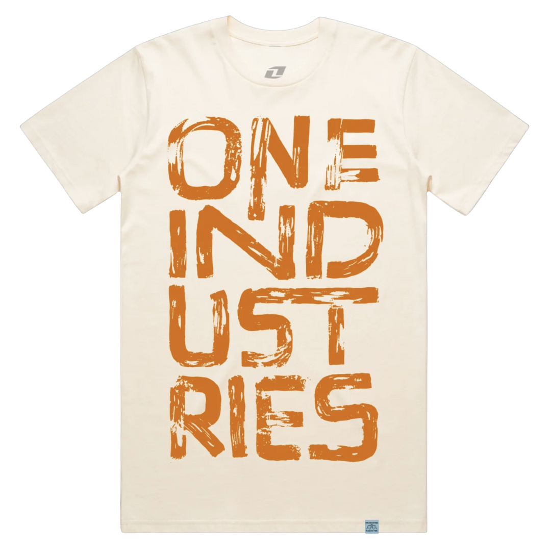 Polera One Industries Strokes Ecru Lifestyle